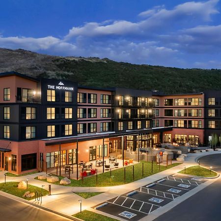 The Hoffmann Hotel Basalt Aspen Tapestry Collection Hilton Экстерьер фото