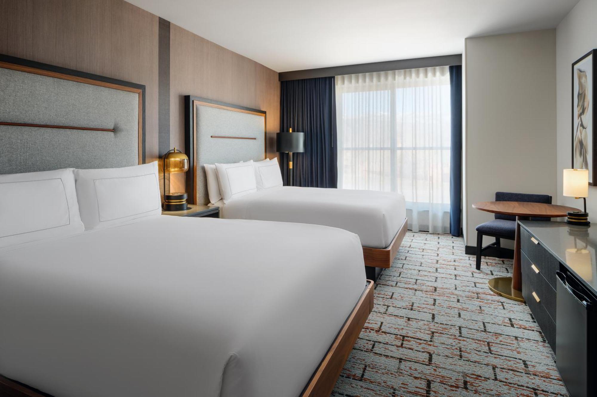 The Hoffmann Hotel Basalt Aspen Tapestry Collection Hilton Экстерьер фото