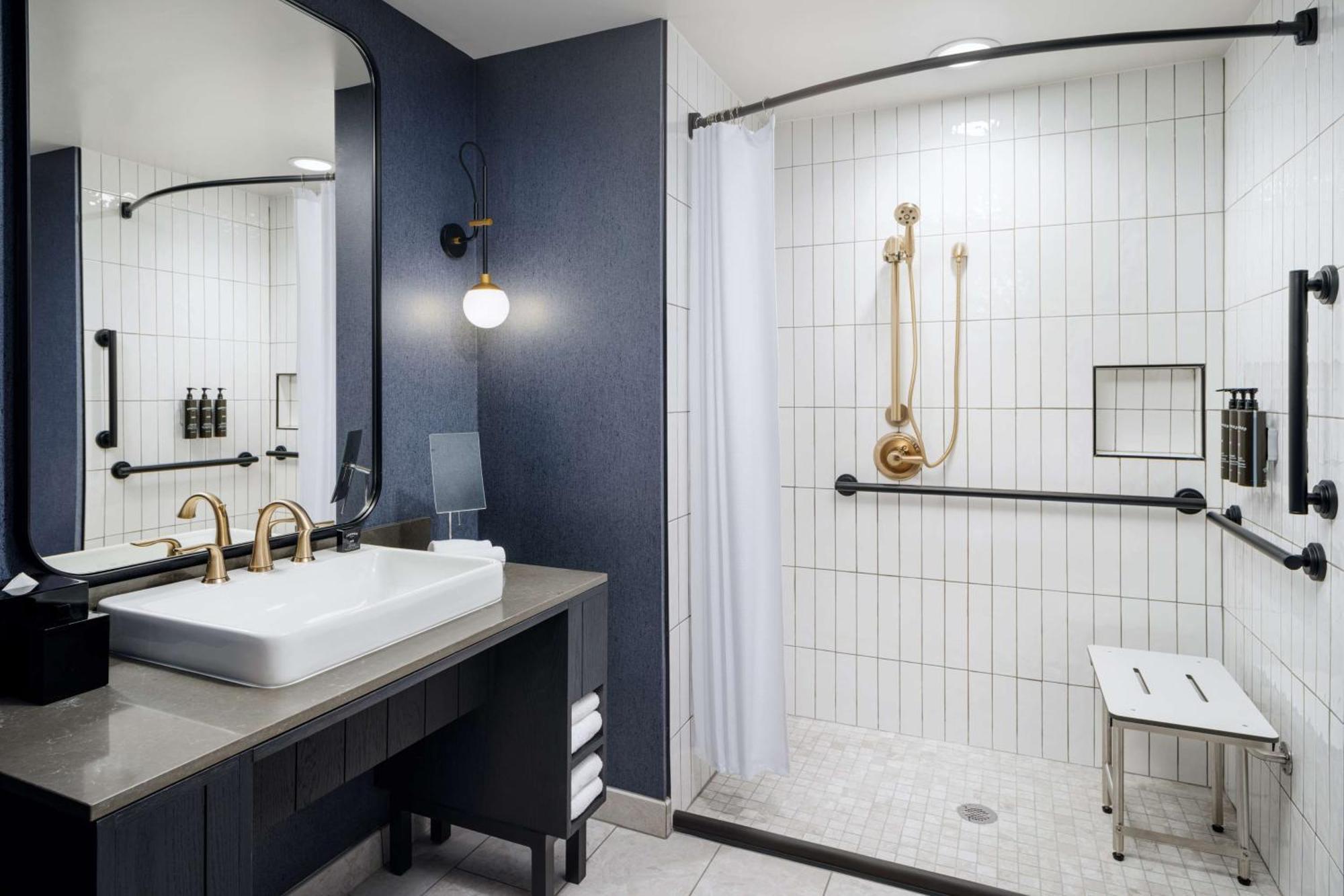 The Hoffmann Hotel Basalt Aspen Tapestry Collection Hilton Экстерьер фото
